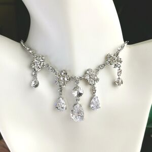 Vintage 80's crystal cascade necklace